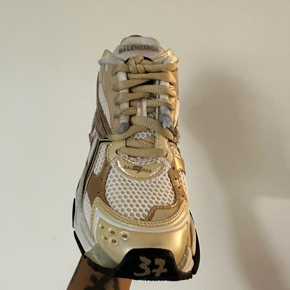 BALENCIAGA WOMENS RUNNERS - Picture 2 of 5